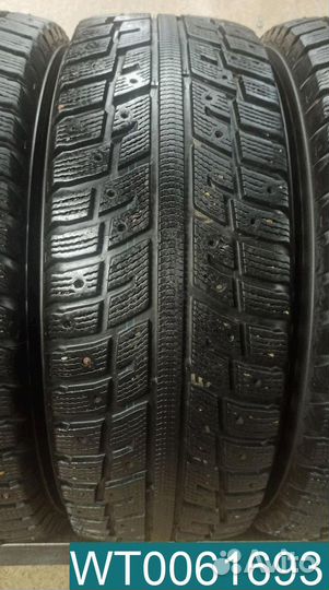 Kumho I'Zen KW22 235/65 R17 95T