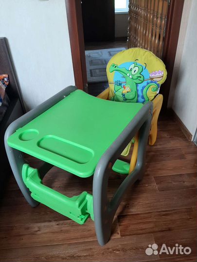 Стульчик для кормления трансформер