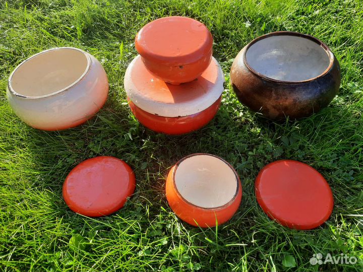 Чугунный горшок