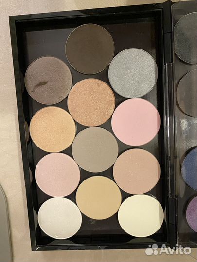 Магнитный футляр Mac с тенями аrт-visаgе