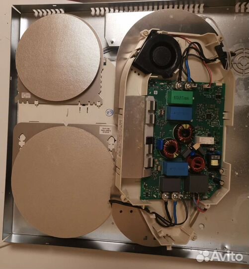 Индукционная варочная панель hansa