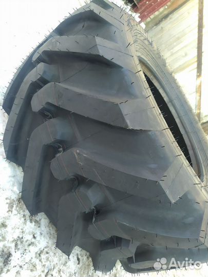 Покрышка 400/70R20 Экскаватор погрузчик Volvo Bl71