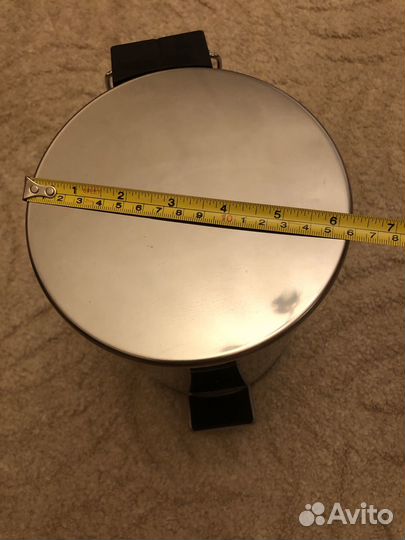 Мусорное ведро с педалью