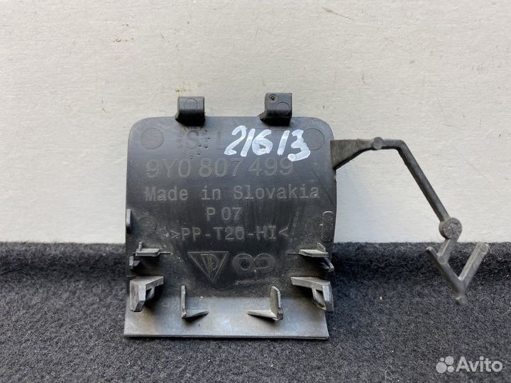 Заглушка в задний бампер левая Porsche Cayenne 17+