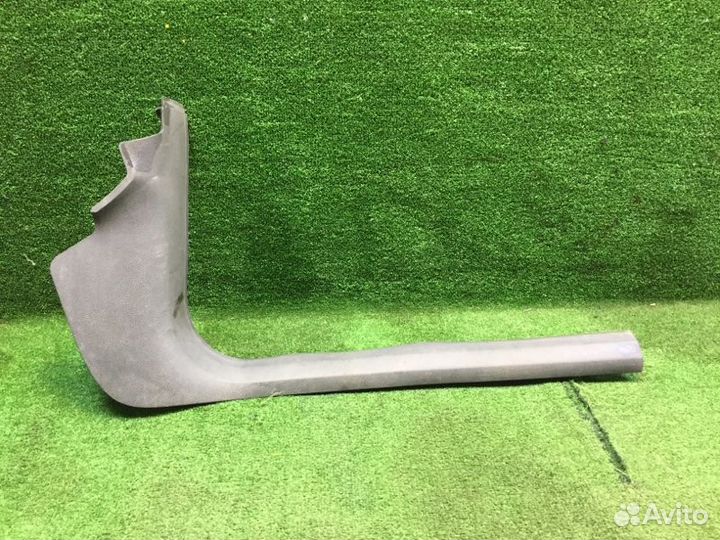 Накладка на порог правая Ford Focus 2 седан 1.8