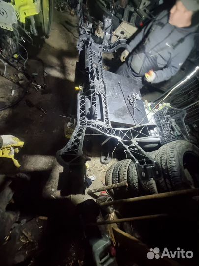 Рамка радиатора Форд Транзит 2014-2023