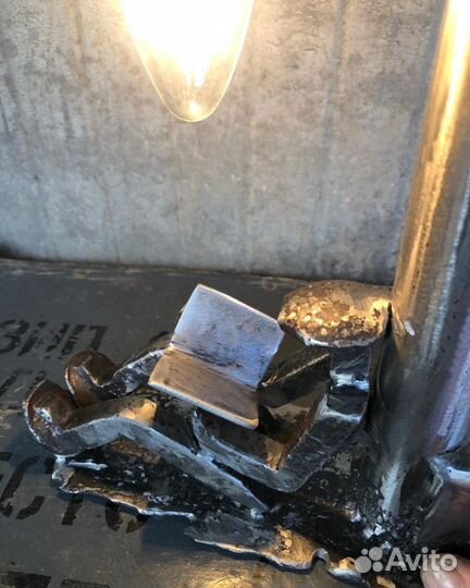 Светильник, настольная лампа