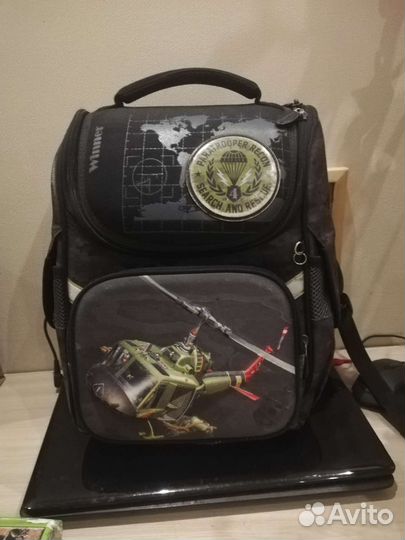 Рюкзак школьный