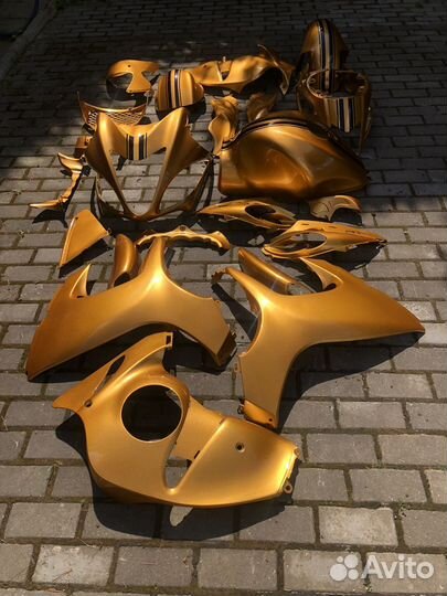 Комплект пластика suzuki GSX1300R hayabusa