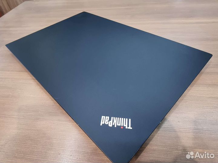 Thinkpad 15.6 на Ryzen