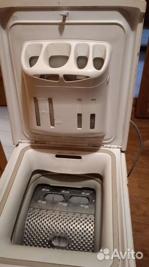 Стиральная машина с вертикальной загрузкой