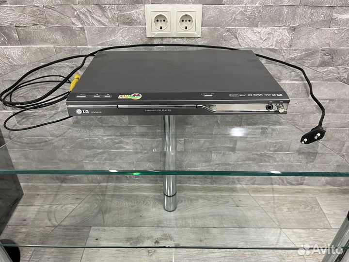 Dvd плеер lg DGK585XB