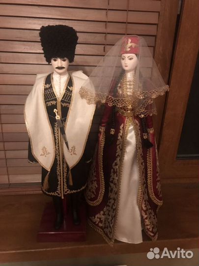 Куклы коллекционные в осетинских костюмах