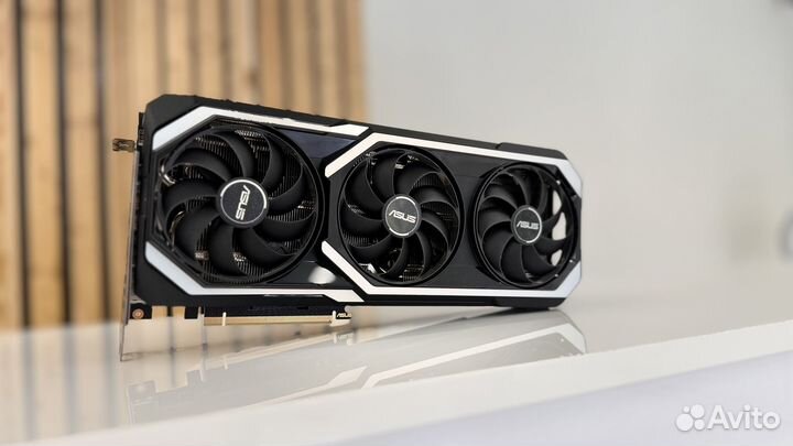 Видеокарта asus geforce RTX 3060 Ti 3-х кулерная