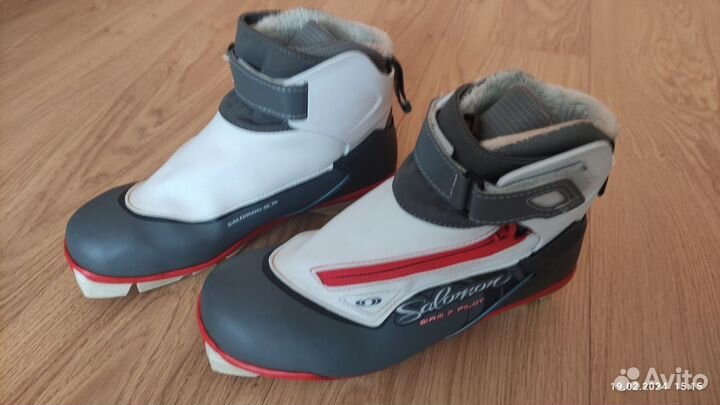 Лыжные ботинки salomon sns pilot 38р