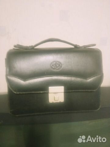 Борсетка фирмы AKA