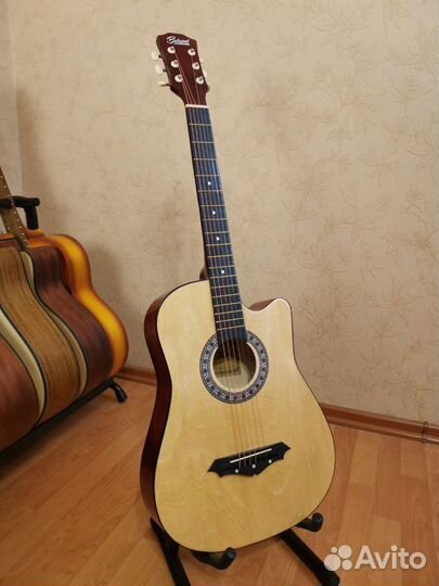 Гитара акустическая новая