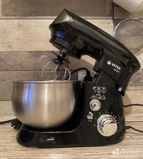 Кухонная машина новая