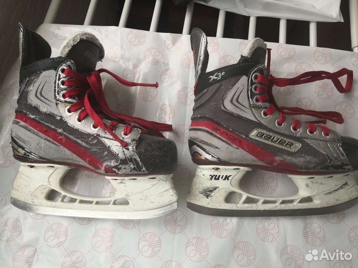 Хоккейные коньки Bauer vapor 3x р-р 2,5
