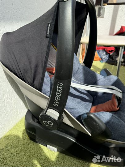 Автолюлька maxi cosi pebble с базой isofix