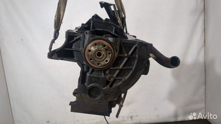 Блок цилиндров Opel Vivaro F9Q 760 1.9 Дизель, 2005