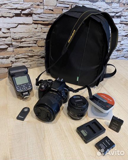 Зеркальный фотоаппарат Nikon D3300 kit