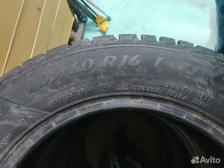 Matador MP 50 Sibir Ice 2 205/60 R16