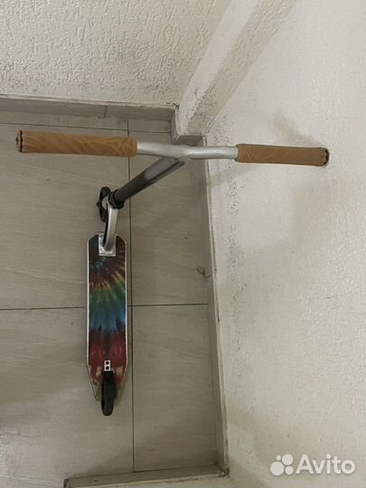 Трюковой самокат mgp8