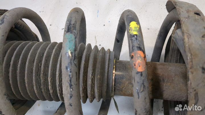 Амортизатор подвески левый передний Subaru Forester (S11)