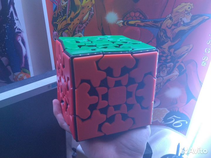 Шестеренчатый огромный кубик Рубика