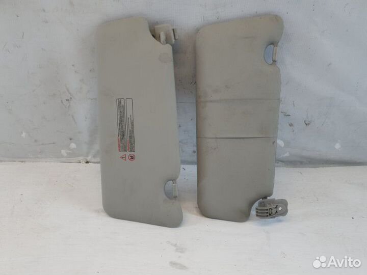 Козырек солнцезащитный Nissan Almera G15 K4MA490