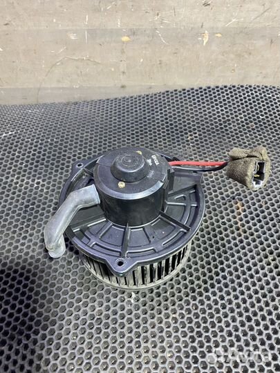 Моторчик печки Hyundai Santamo Сантамо