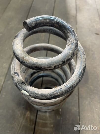 Пружина задняя Nissan Qashqai