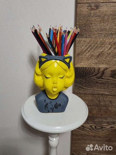 Кашпо - подставка под карандаши