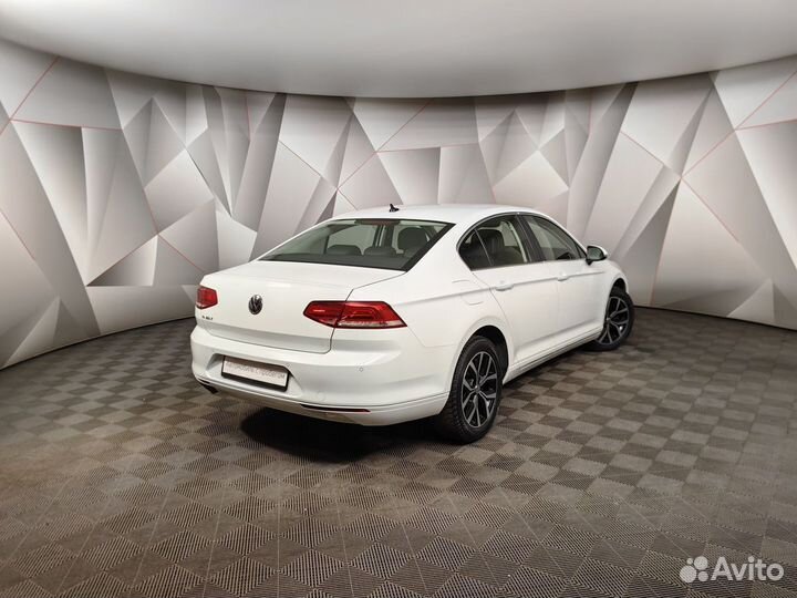 Volkswagen Passat 1.8 AMT, 2019, 112 944 км