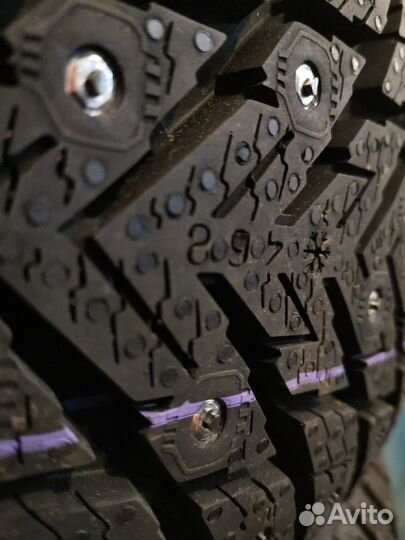 Nokian Tyres Hakkapeliitta 10 EV 275/50 R20 113T