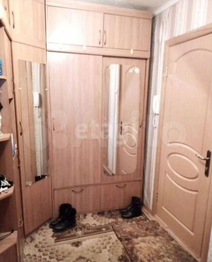 2-к. квартира, 50 м², 3/9 эт.