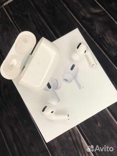Беспроводные наушникиa airpods pro