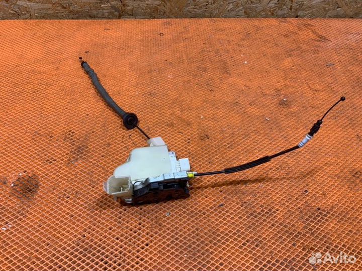 Замок двери передний правый Audi A6 C7 4G cgwb