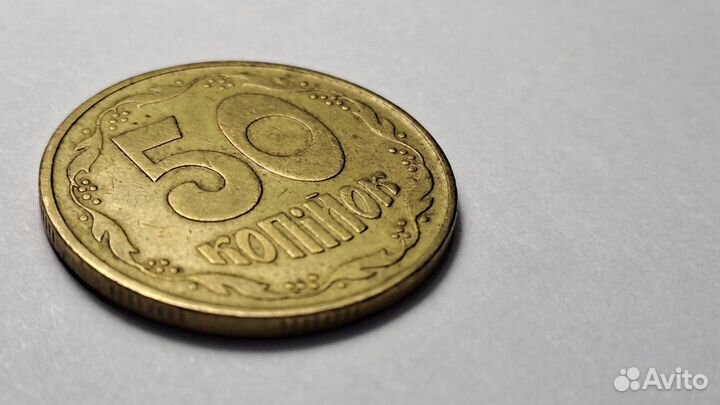 Монета Украина