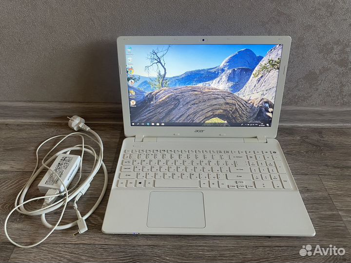 Ноутбук Acer V3-572G-38YD