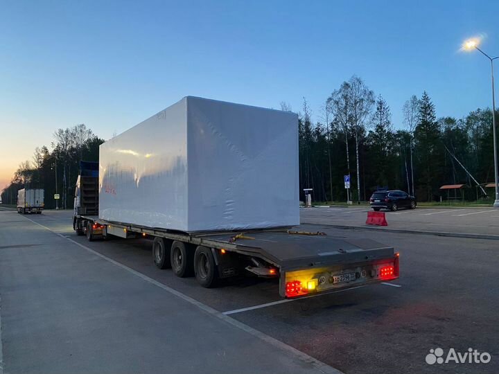 Перевозка спецтехники и негабаритных грузов по РФ