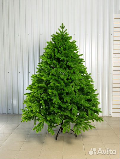 Ель искуственная