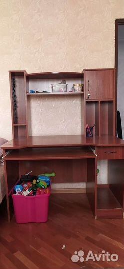 Компьютерный стол