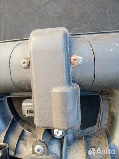 Впускной коллектор Volvo S80/XC60/XC70 B6324S