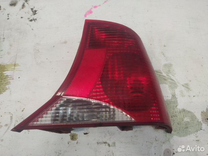 Фонарь задний правый Ford Focus 1 DFW 2.0 split