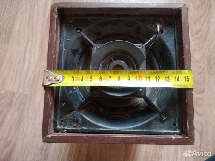 Музыкальная колонка