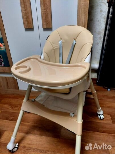 Стульчик для кормления новый
