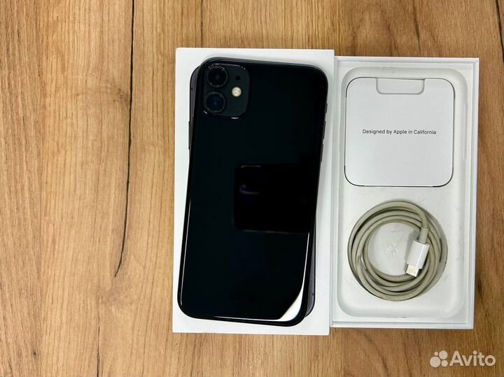 iPhone 11, 64 ГБ