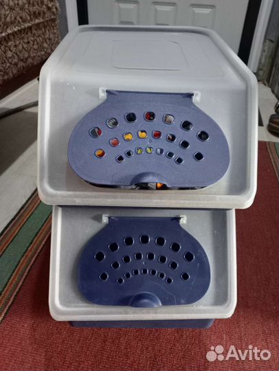 Ящик пластиковый